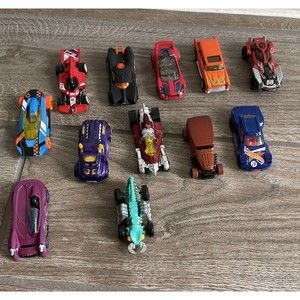 hot wheels lot 12 cars in EUC racer Chevy buggy roadster